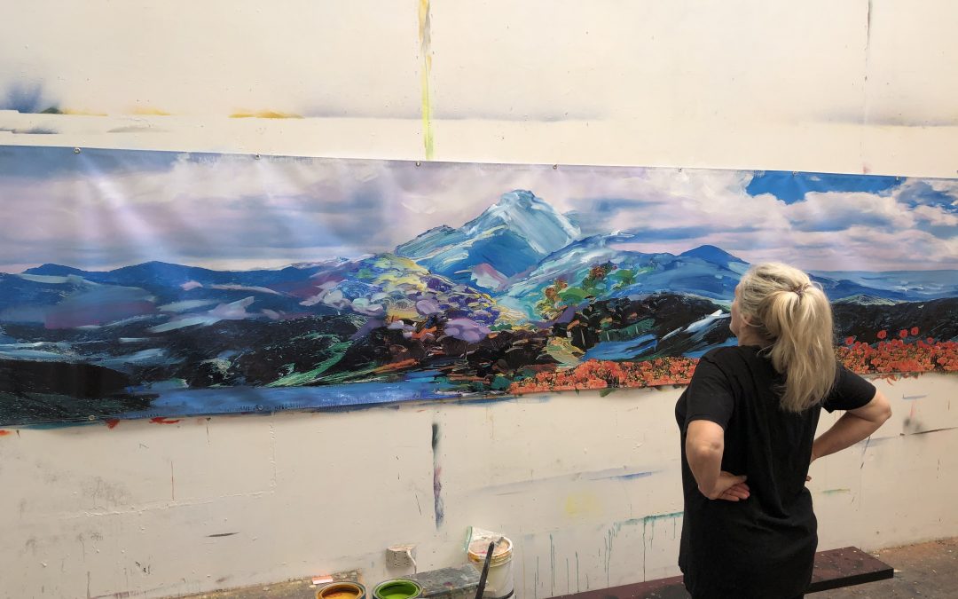 Yvette Gellis Brings Eye-Catching Mural to the Annenberg Community Beach House
